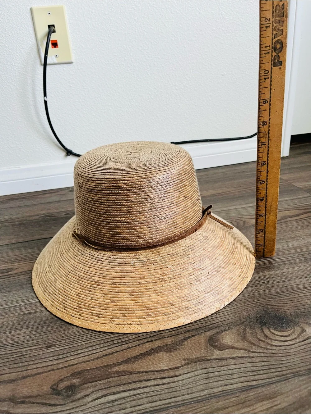 Natural Straw Sun Hat with Leather Tie
